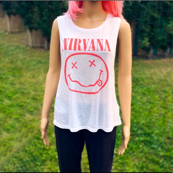 Nirvana sleeveless open-back shirt - Picture 5 of 14
